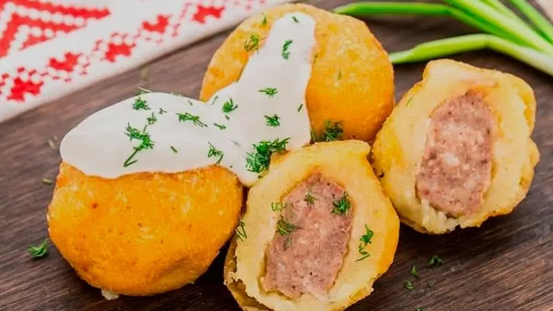 Stuffed potato dumplings