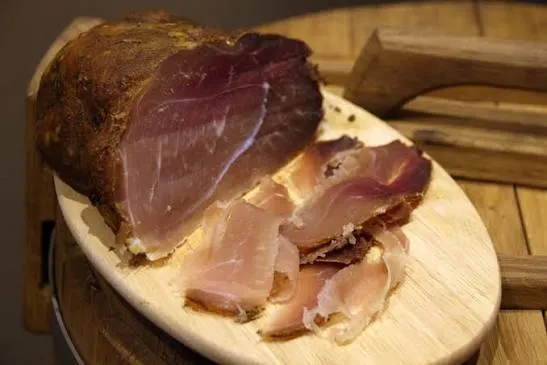 Smoked pork ham